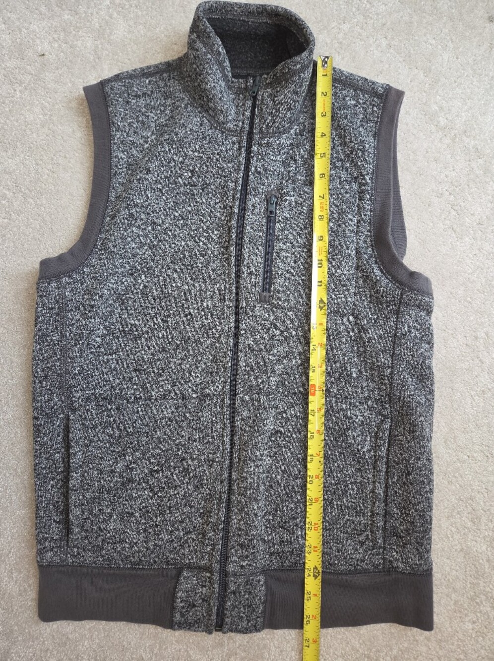 Heathered Gray Full-Zip Fleece Vest, Gap, Size Medium, Mens - Picture 4 of 6